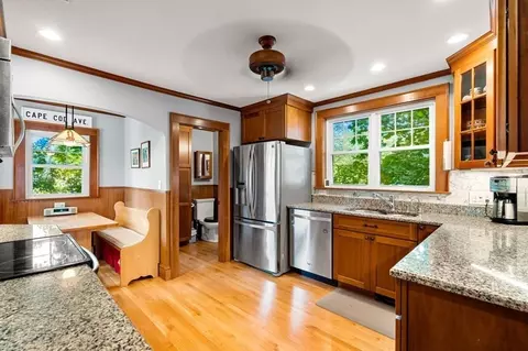 16 Parkview Rd, Reading, MA 01867 photo 14