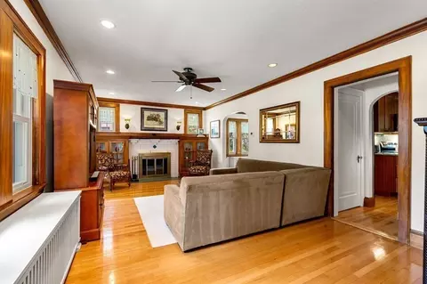 16 Parkview Rd, Reading, MA 01867 photo 5