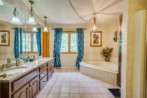 14 Primrose Path, Hatfield, MA 01038 photo 23