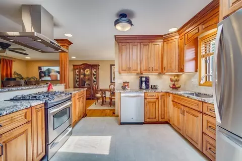 14 Primrose Path, Hatfield, MA 01038 photo 8