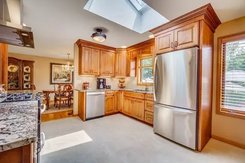 14 Primrose Path, Hatfield, MA 01038 photo 6