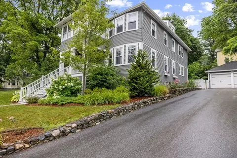 5 Belfry Ter, Lexington, MA 02421