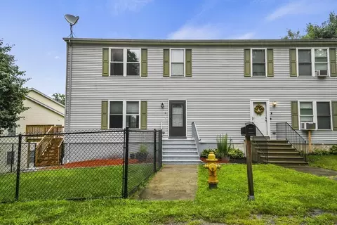 6 Benoit St, Worcester, MA 01604 photo 1