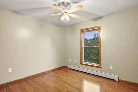 6 Benoit St, Worcester, MA 01604 photo 22
