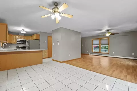 6 Benoit St, Worcester, MA 01604 photo 10