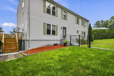 6 Benoit St, Worcester, MA 01604 photo 37