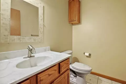 6 Benoit St, Worcester, MA 01604 photo 16