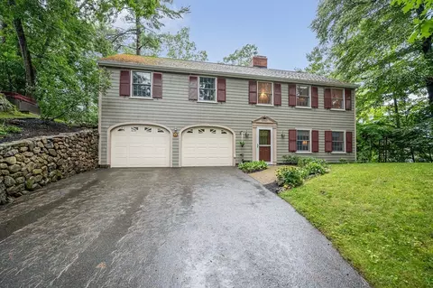1 Timber Ln, North Reading, MA 01864