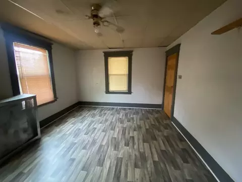 40 Marshall St, Springfield, MA 01109 photo 10