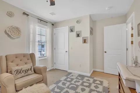 313 Gilbert Ave, Springfield, MA 01109 photo 31
