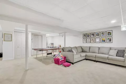313 Gilbert Ave, Springfield, MA 01109 photo 34