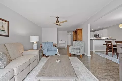 700 Shore Dr #809, Fall River, MA 02721 photo 10