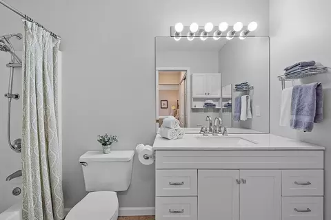 700 Shore Dr #809, Fall River, MA 02721 photo 21