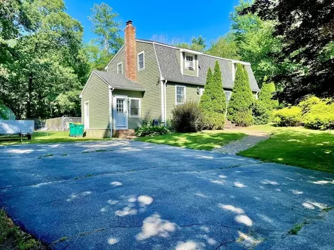 24 Shagbark Rd, Easton, MA 02375