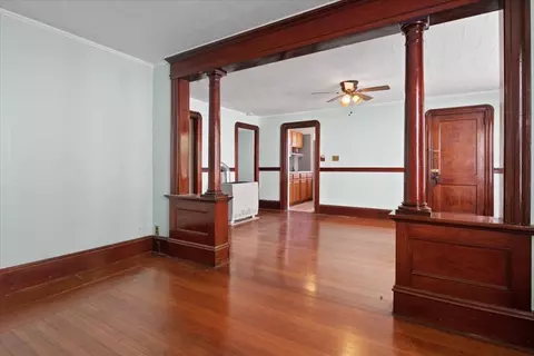 186 Buffinton St, Fall River, MA 02721 photo 2