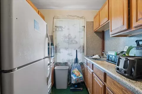 186 Buffinton St, Fall River, MA 02721 photo 14