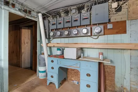 186 Buffinton St, Fall River, MA 02721 photo 32