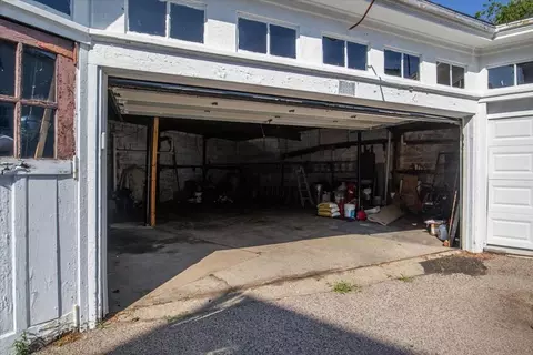 186 Buffinton St, Fall River, MA 02721 photo 38