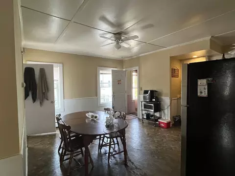 210 George St, Fall River, MA 02720 photo 6