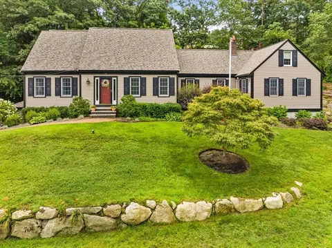 70 Winding Way, Plymouth, MA 02360