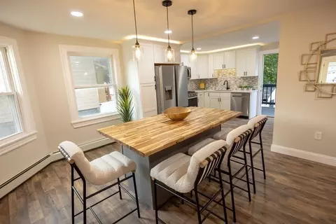 91 Lebanon St, Melrose, MA 02176