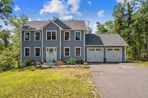 92 Old Northfield Rd, Fitchburg, MA 01420