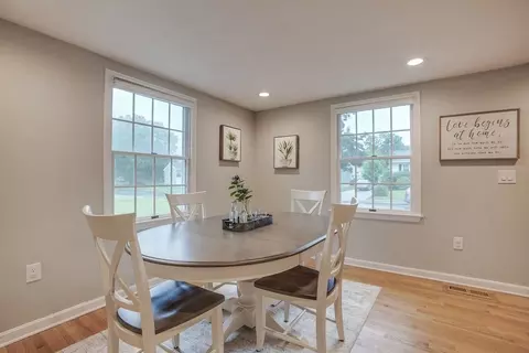 11 Springvale Rd, Reading, MA 01867 photo 5