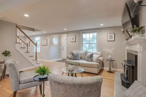 11 Springvale Rd, Reading, MA 01867 photo 10