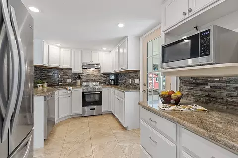 41 Darnell, Worcester, MA 01606 photo 10