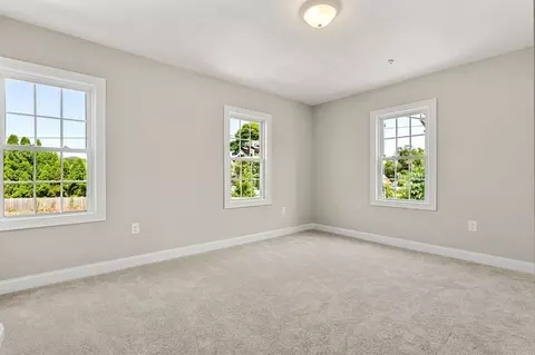 492 Cabot St #2, Beverly, MA 01915 photo 10