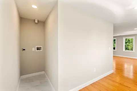 492 Cabot St #3, Beverly, MA 01915 photo 7