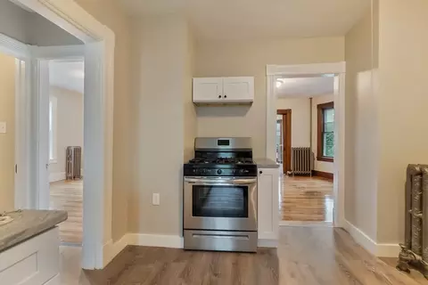 93 White St, Springfield, MA 01108 photo 23