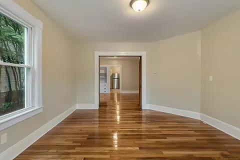 93 White St, Springfield, MA 01108 photo 12