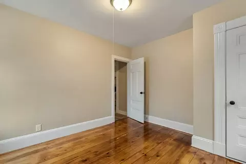 93 White St, Springfield, MA 01108 photo 32