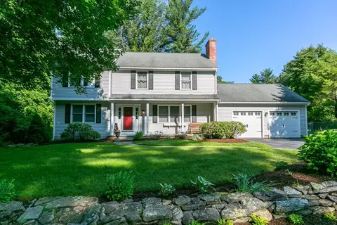 66 Longfellow Rd, Shrewsbury, MA 01545