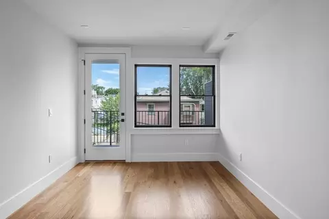 532-34 E Third #3, Boston, MA 02127 photo 13