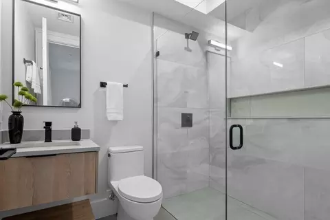 532-34 E Third #3, Boston, MA 02127 photo 15