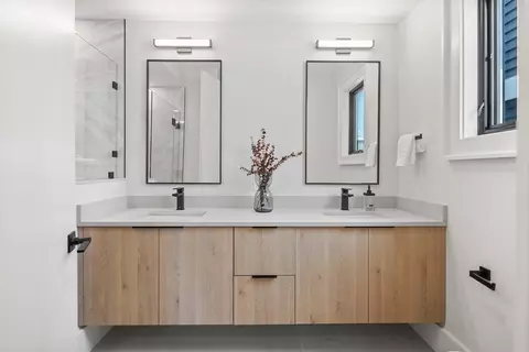 532-34 E Third #3, Boston, MA 02127 photo 11