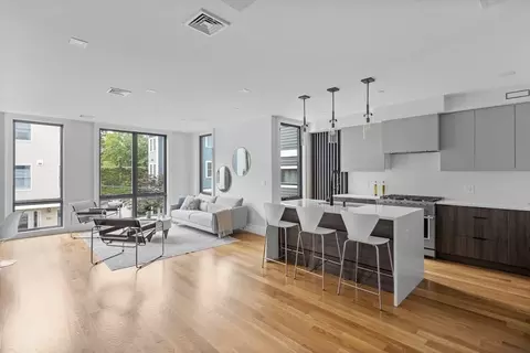532-34 E Third #3, Boston, MA 02127 photo 5