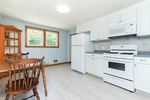 45 Birch Rd, Framingham, MA 01701 photo 4