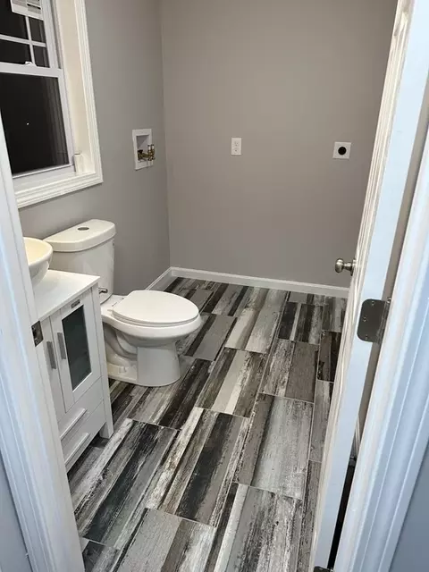 11 King St, Springfield, MA 01109 photo 7