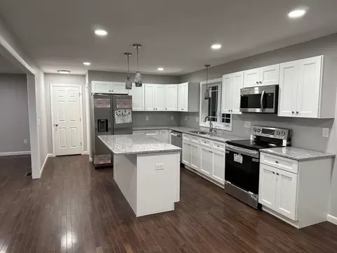 11 King St, Springfield, MA 01109 photo 6