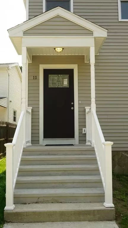 11 King St, Springfield, MA 01109 photo 3