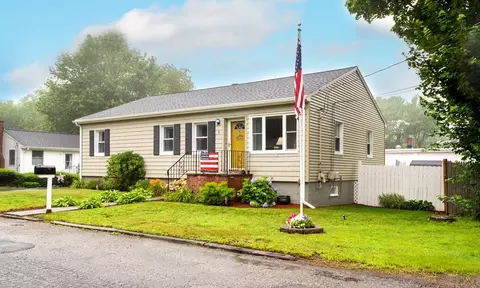 5 2nd, Wakefield, MA 01880