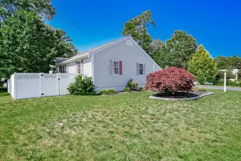 7 Lynne, Wareham, MA 02571 photo 3
