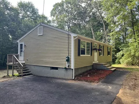 290 Little Alum Rd, Brimfield, MA 01010