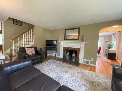 42 Kipling St, Springfield, MA 01118 photo 10