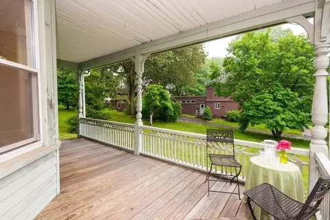 29 High St, Stoneham, MA 02180 photo 5