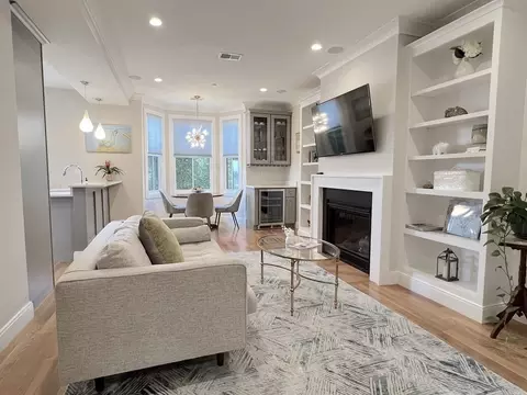 364 Bunker Hl #2, Boston, MA 02129