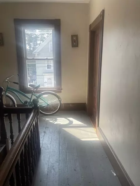 29 Trinity Ave, Lynn, MA 01902 photo 10